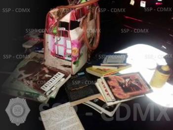 SSP-CDMX CAPTURA A TRES PERSONAS POR ROBO DE LIBROS EN LA COLONIA NOCHE BUENA