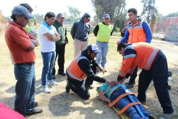 CAPACITAN A PERSONAL DE LA DELEGACIÓN EN MATERIA DE PRIMEROS AUXILIOS Y ACCIONES DE RESCATE