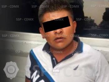 SSP-CDMX DETUVO A UNA PERSONA POR ROBO A TRANSEÚNTE EN CUAUHTÉMOC