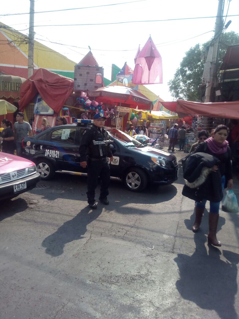 INTENSIFICAN VIGILANCIA PARA INHIBIR ROBOS EN TIANGUIS DE COLONIA PROGRESISTA