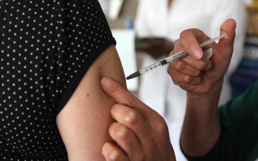 Vacunación contra influenza avanza 97.7% en CDMX