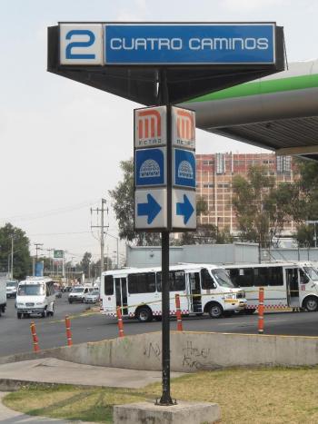 BALEAN A ADOLESCENTE EN METRO CUATRO CAMINOS