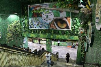Honran a Selva Lacandona en estación Viveros del METRO