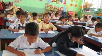 Brinda Tlalpan apoyos a estudiantes de primaria