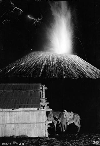 Participa el INAH en actividades conmemorativas por los 75 años del nacimiento del Paricutín