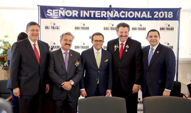 Otorgan a Ildefonso Guajardo Villarreal la distinción Señor Internacional de México 2018