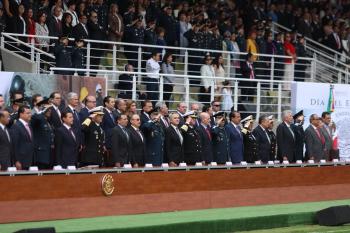 Conmemoran Día del Ejército