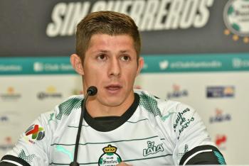 Cris Martínez, fuera por lesión
