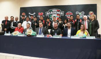 Primera generación de Academia CONADE de Box fue presentada en el CNAR