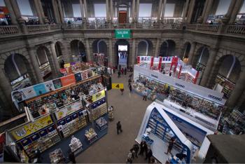 Inicia 39 edición de la FIL del Palacio de Minería