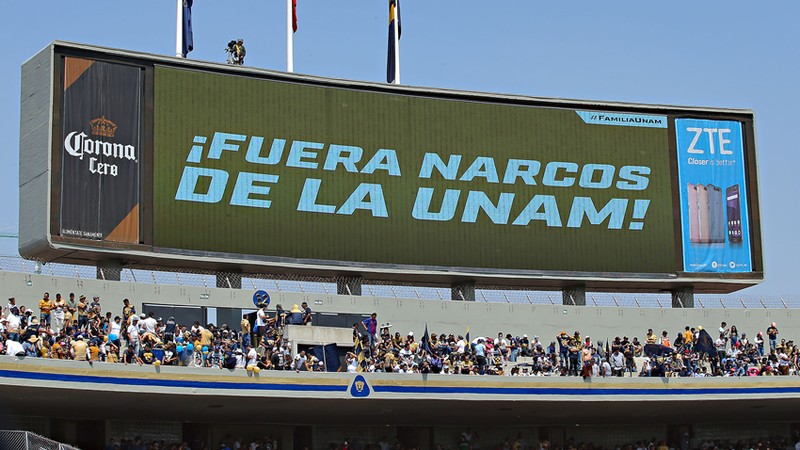 Fuera narcos de la UNAM