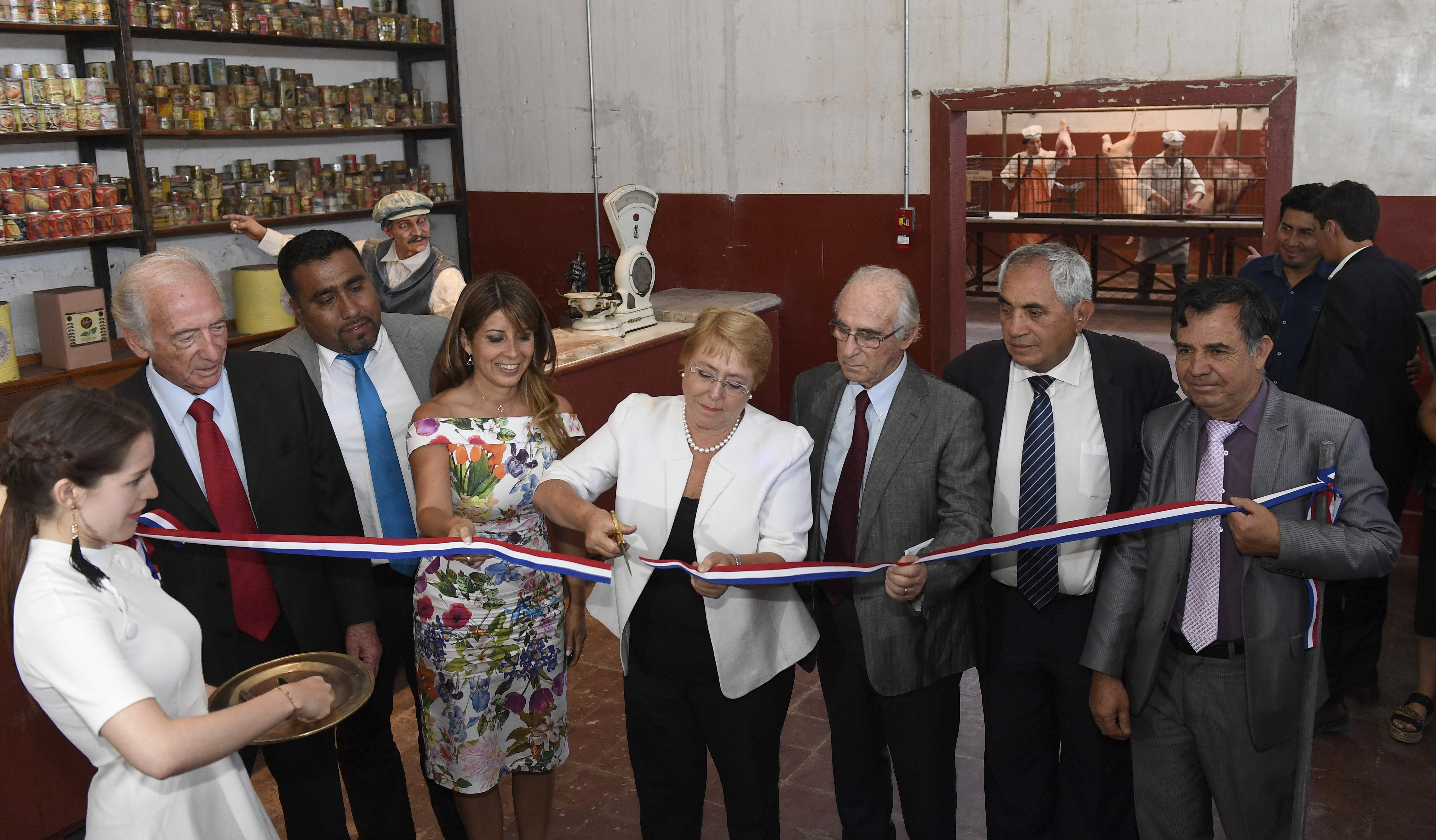 Mandataria chilena inaugura nuevas instalaciones de la oficina salitrera de Humberstone