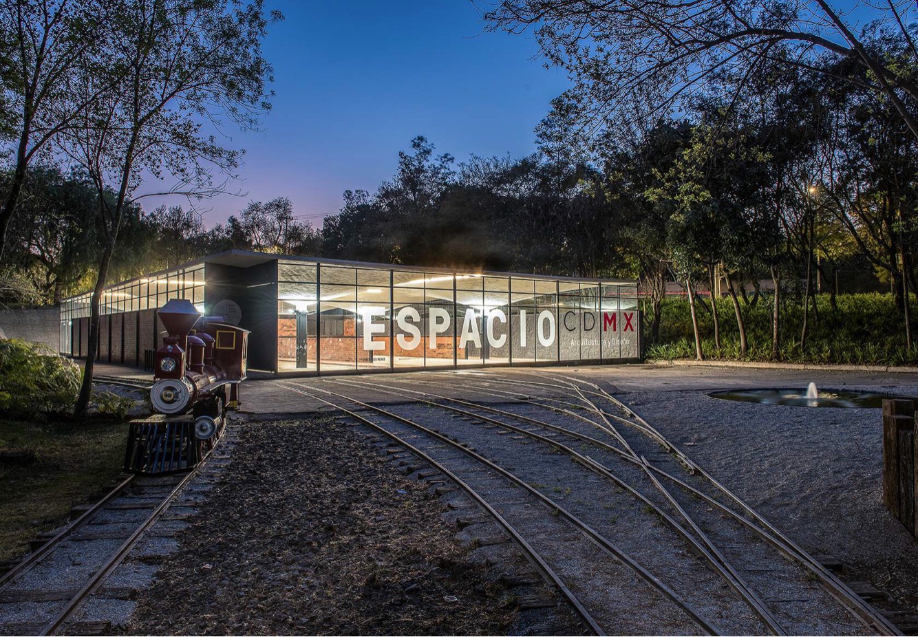 Ferrocarril escénico de Chapultepec: casa del diseño y la arquitectura