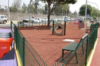 LISTO EN IZTAPALAPA SEGUNDO PARQUE PARA PERROS EN EL CAMELLÓN DE AVENIDA TELECOMUNICACIONES