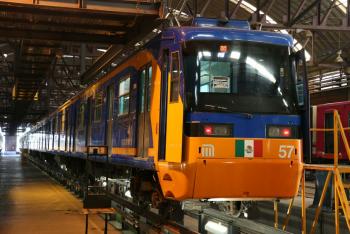 Supervisa STC avances en reconversión de trenes en Línea A