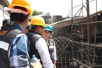 AUTORIDADES TRABAJARÁN PARA RECONSTRUIR EL 45% COLAPSADO DEL MERCADO HIDALGO