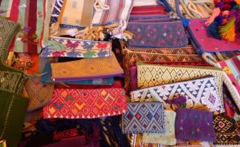 PASARELA, EXHIBICIÓN DE AVES Y POESÍA NAHÚATL DENTRO DEL SEGUNDO FESTIVAL DE TEXTILES EN XOCHIMILCO