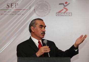 Homenaje a lo mejor de las disciplinas acuáticas de México 68