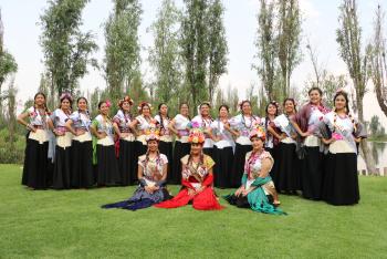 DESFILE DE CANOAS ENFLORADAS ANUNCIA FIN DE LA FIESTA LA FLOR MÁS BELLA DEL EJIDO 2018 EN XOCHIMILCO