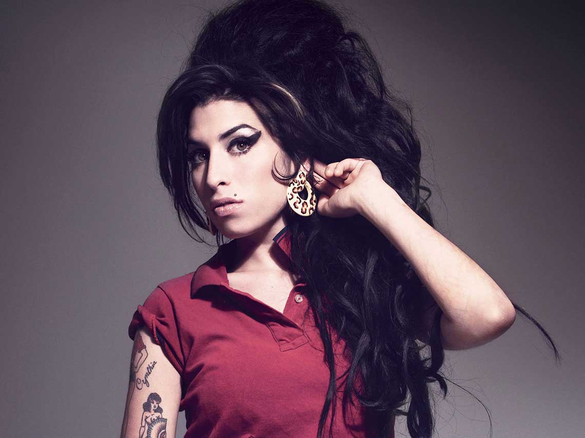 La banda original de la cantante británica Amy Winehouse se presentó en la Sala Silvestre Revueltas del CCOY