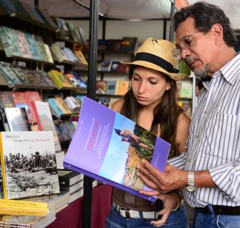 En la Zona Arqueológica de Tulum, segundo encuentro librero