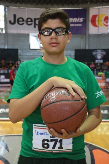 Quiero llegar a la NBA, Daniel Olaje