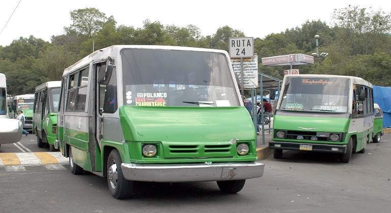 Líderes transportistas piden aumento de tarifa en micros y Metrobus
