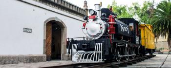 Escultura y pintura conforman la muestra La Bestia III en el Museo de los Ferrocarrileros