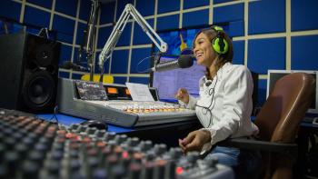República Dominicana celebra el Día Nacional del Locutor apoyando locutores y radio digital en todo el país