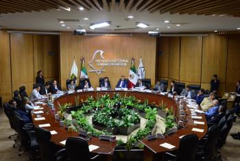 Previene IECM actos indebidos con Oficiales Electorales en C5