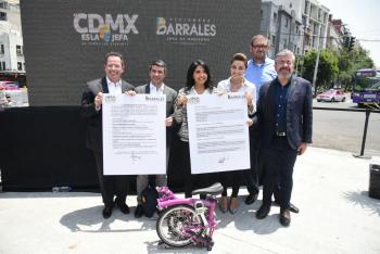FIRMA BARRALES COMPROMISOS DE #YOMEMUEVO