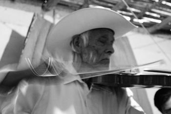 Presentan fonograma dedicado a don Heraclio Alvarado Téllez y a las músicas de la región huasteca