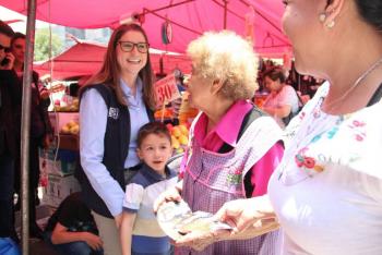 MUJERES LUCHAN POR MEJORES CONDICIONES DE VIDA: MAGUI FISHER