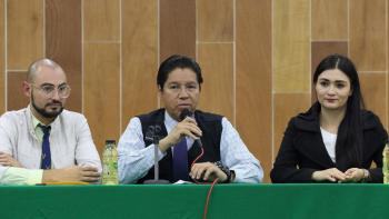 FUNCIONARIOS DE CUAUHTÉMOC COMPARTIERON EXPERIENCIAS CON ESTUDIANTES UNIVERSITARIOS