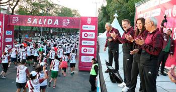 23 mil 500 corredores de la IPN Once K pintan de guinda y blanco 11 ciudades del país