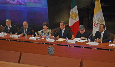 Anuncian la magna exposición de las grandes Colecciones Vaticanas en México Vaticano: De San Pedro a Francisco