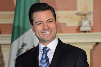 Trump retoma tema del muro; Peña responde "never"