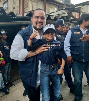 NIÑOS DE CUAJIMALPA IRÁN AL EXTRANJERO PARA ESTUDIAR CIENCIAS, PROMETE GONZALO ESPINA