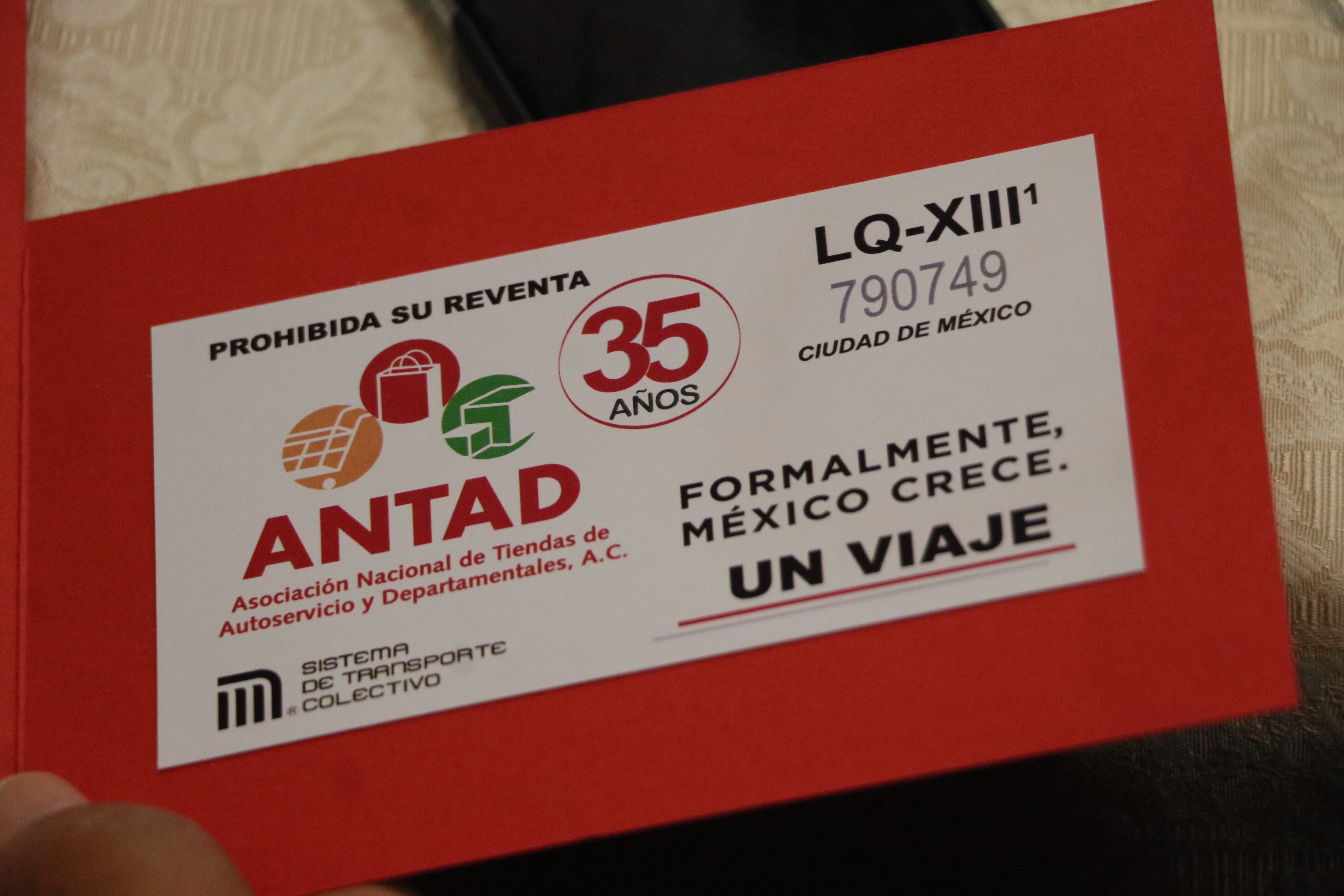 Presenta STC boleto conmemorativo del 35 aniversario de la ANTAD