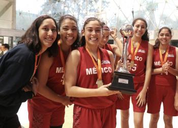 Academia CONADE femenil y varonil monarcas de la Liga Premier Metropolitana