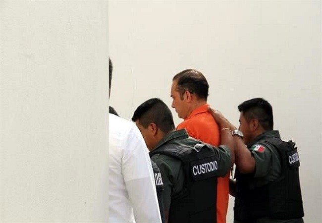 Dictan prisión preventiva a ex fiscal de Veracruz
