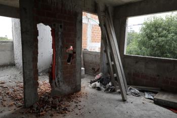 INICIA DEMOLICIÓN 16 DE OBRA IRREGULAR EN DMH