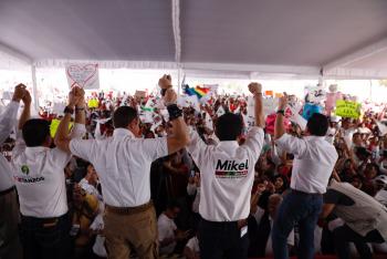 MIKEL Y RUVALCABA CIERRAN CAMPAÑA EN CUAJIMALPA CON PLAZA A REVENTAR