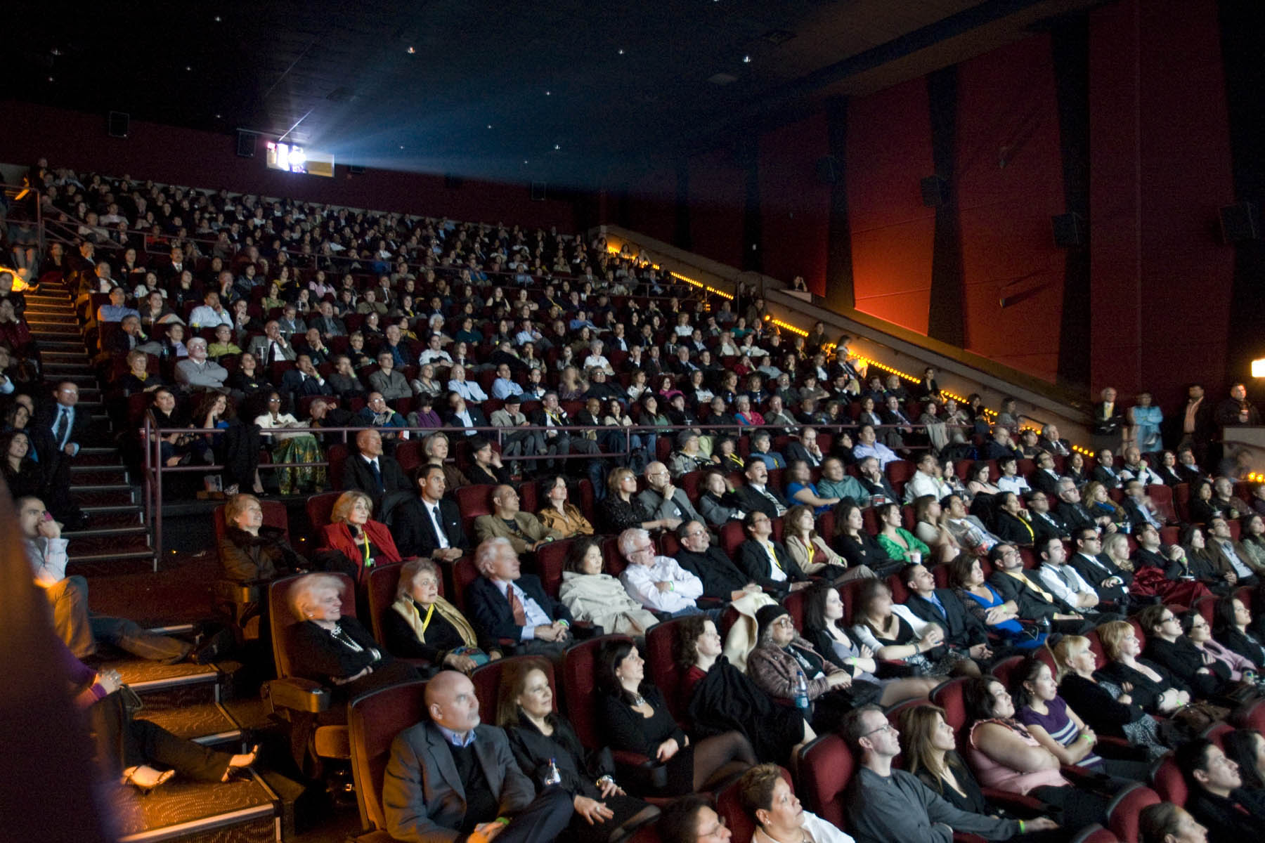 Se promueven en salas de cine la prevención de drogas