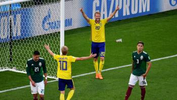 Pierde México ante Suecia pero pasa a octavos