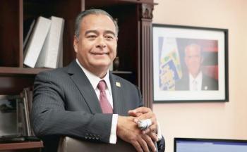 Propone Amieva a Raymundo Collins como titular de la SSP