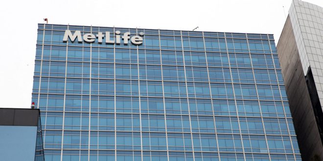 Pérdidas millonarias para MetLife de cancelarse seguros a funcionarios