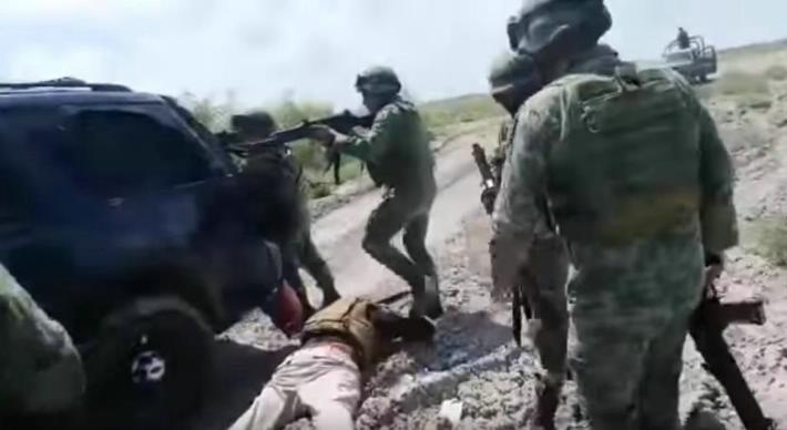 Captan video de militares enfrentando a delincuentes en Tamaulipas