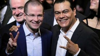 Primera aparición de Anaya; se reúne con Zepeda