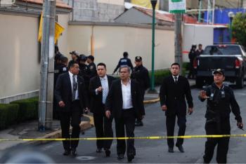 Atacan a magistrado a balazos